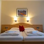 Bischofshof Braustuben 3* Řezno