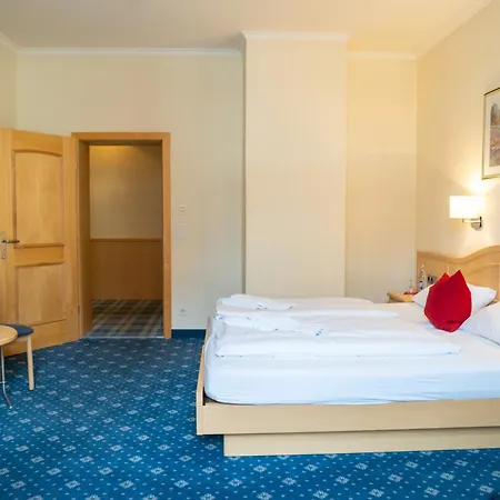 Bischofshof Braustuben 3* Regensburg